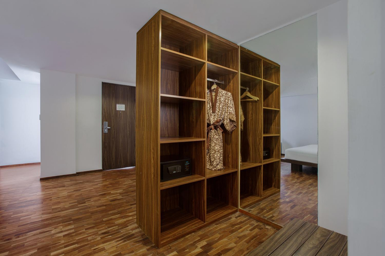 Bedroom 21