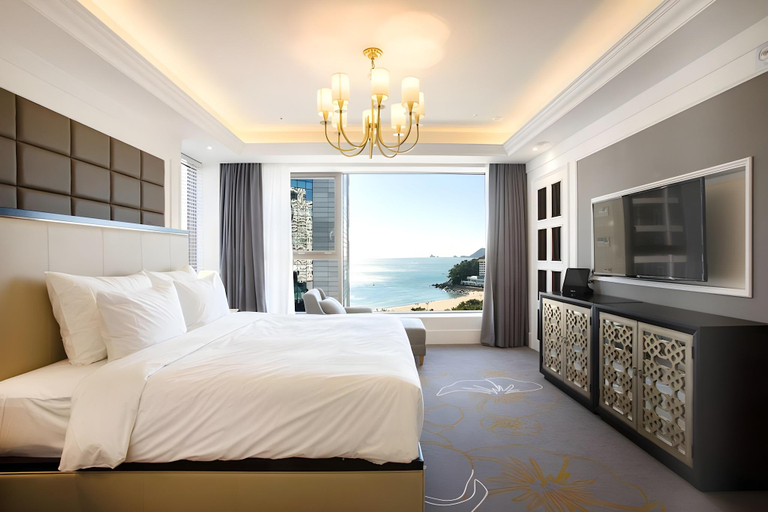 Bedroom 3, Baymond Hotel, Haeundae