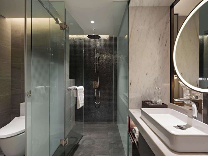 Bathroom 7