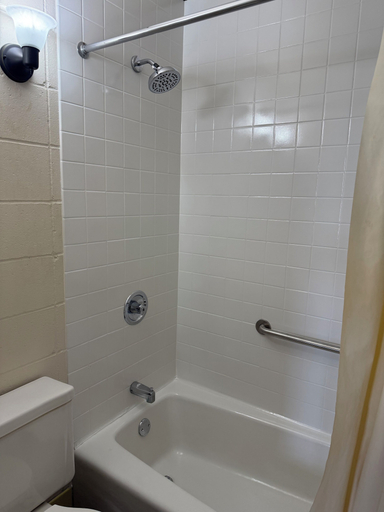 Bathroom 3, Smartwood Inn, Trempealeau