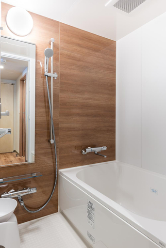 Bathroom 4, Hotel Kazusaya, Chūō