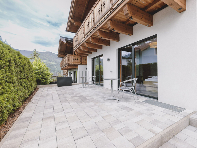 Exterior & Views 2, First IN Mountain Chalet C, Zell am See