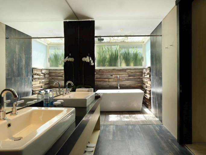 Bathroom 5, The Akmani Legian, Badung