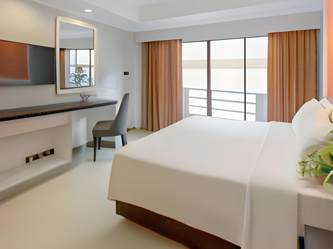 Bedroom 30