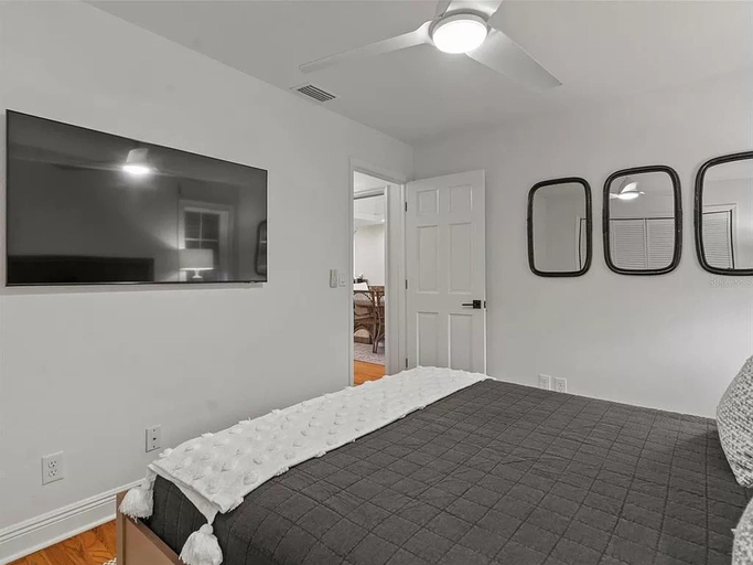 Bedroom 3, Walks On The Shore, Pinellas