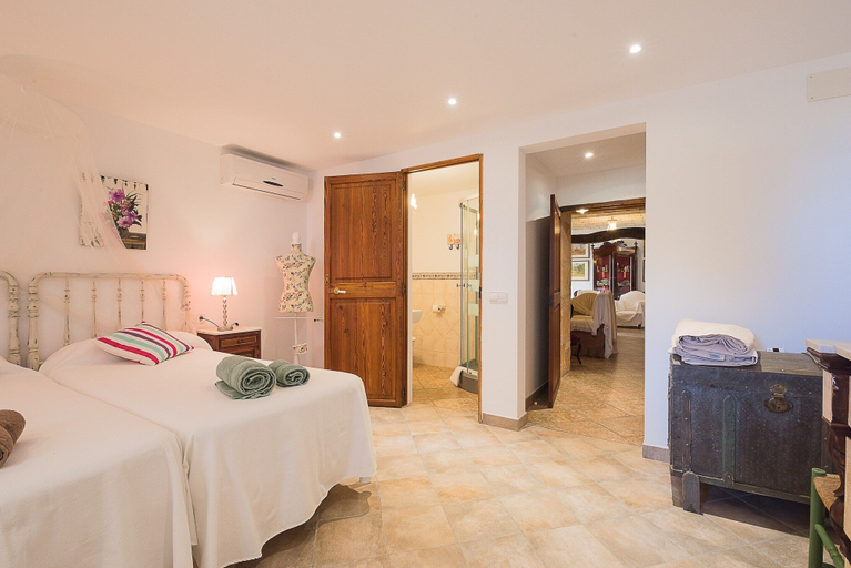 Exterior 5, Son Caldes - Villa With Private Pool In Llucmajor, Baleares