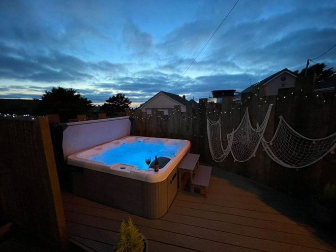 Sport & Beauty, Little Croft, Cornwall