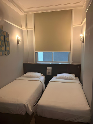 Bedroom 12