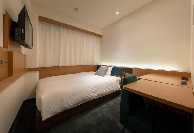 Bedroom 27
