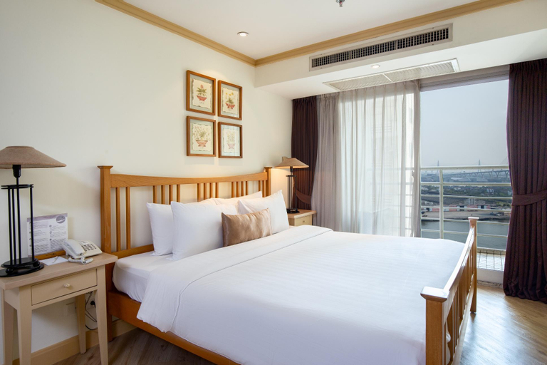 Bedroom 14
