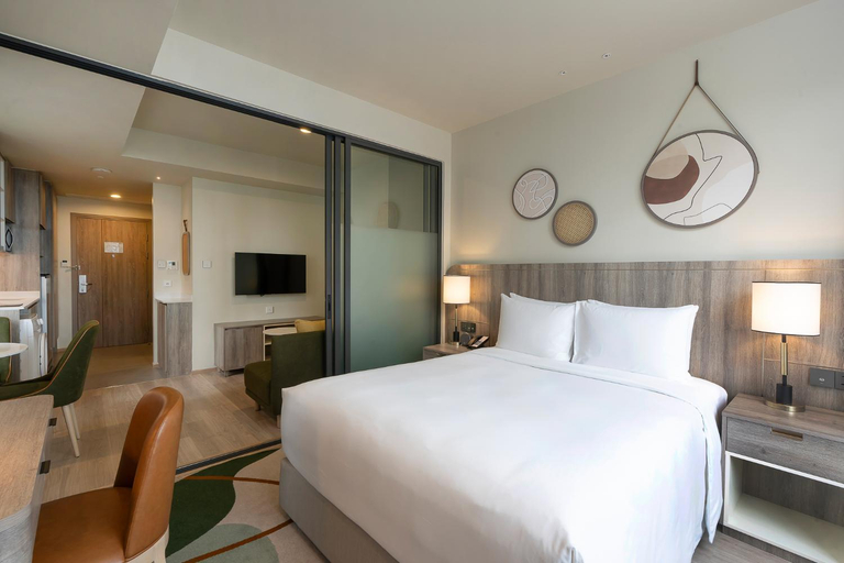 Bedroom 25
