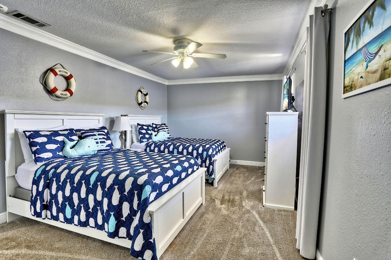 Others 3, Sea Shell 28, Pinellas