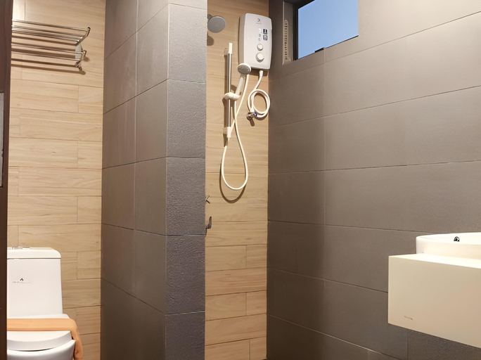 Bathroom 4, Arwana Perhentian Eco & Beach Resort, Besut
