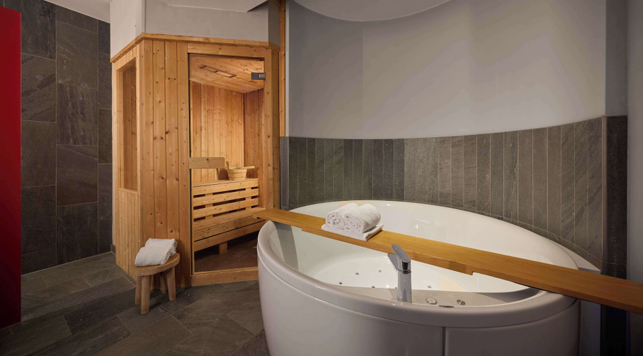 Bathroom 4, Haven Hotel Rotterdam, Curio Collection by Hilton, Rotterdam