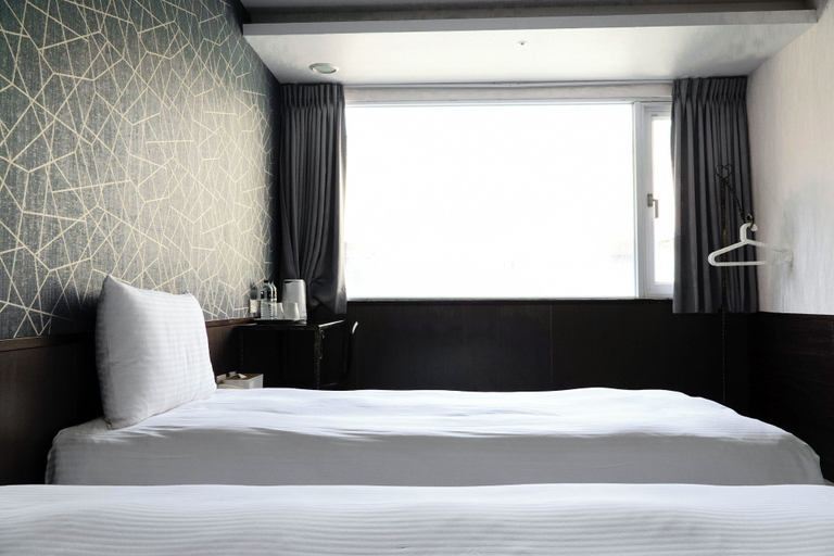 Bedroom 3, Star Ximen, Taipei City