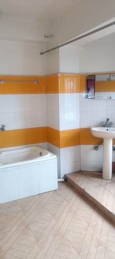 Bathroom 3, HOTEL KNIGHT INN BY ROH, East Khasi Hills