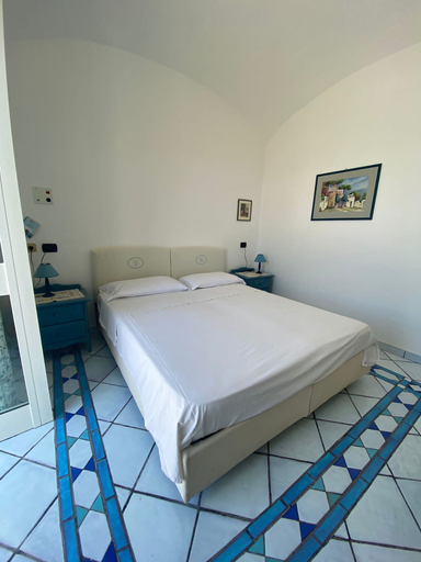 Bedroom 3, Villa Maria Sant'Angelo, Napoli
