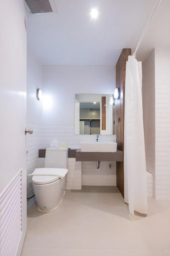Bathroom 4, S 22 Hotel, Muang Surat Thani
