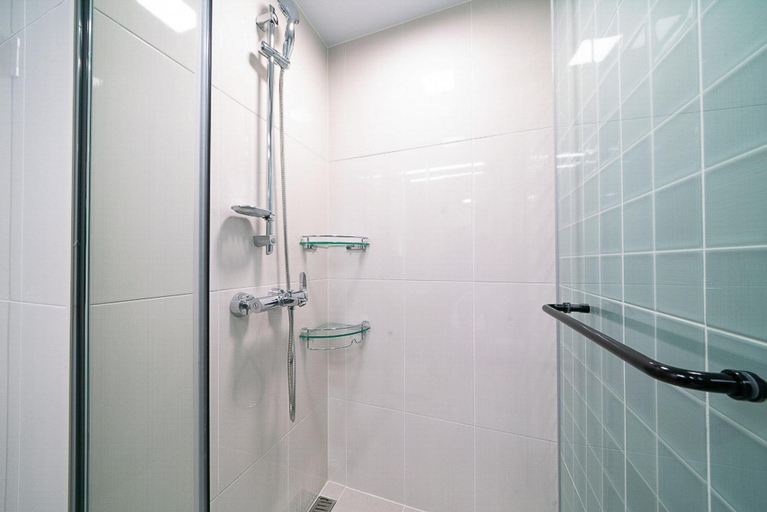 Bathroom 4, Urbanstay Songdo Moonlight Park, Yeonsu