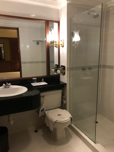 Bathroom 5, The Executive Hotel Lahad Datu, Lahad Datu