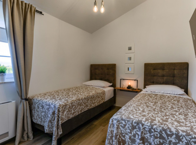 Bedroom 2, Rustic Villa Perosa With Heated Pool, Nin