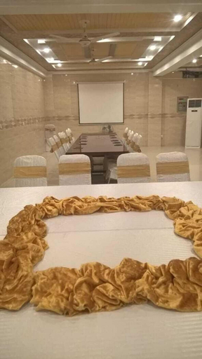 Others 4, Peral City Hotel, Peshawar