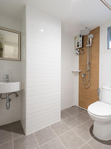 Bathroom 8