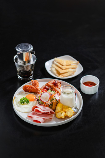 Food & Drinks 25