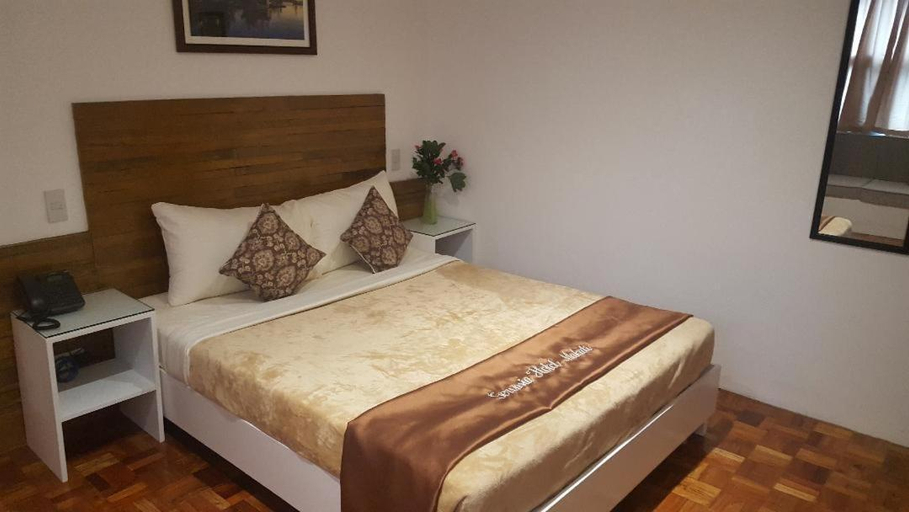 Bedroom 27