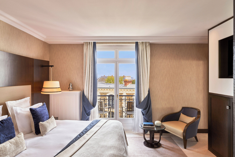 Bedroom 3, Hôtel Barrière Le Grand Hôtel Dinard, Ille-et-Vilaine