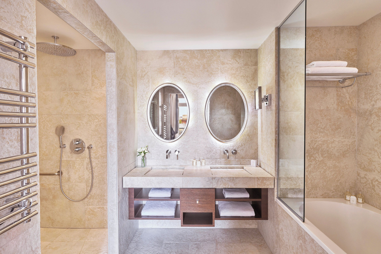 Bathroom 4, Hôtel Barrière Le Grand Hôtel Dinard, Ille-et-Vilaine