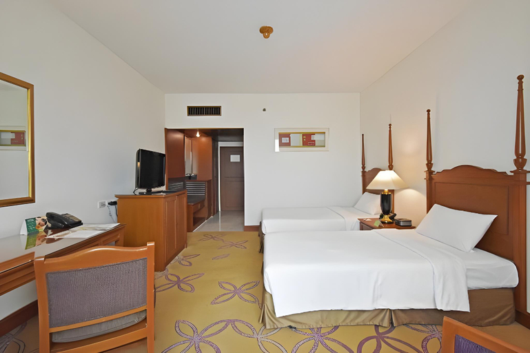 Bedroom 12