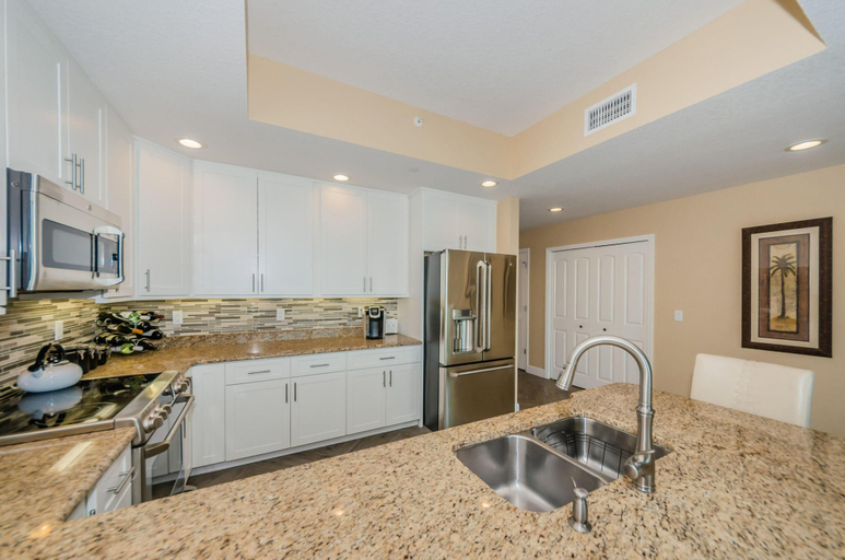 Others 3, Dolphin Key 504 - Premier, Pinellas