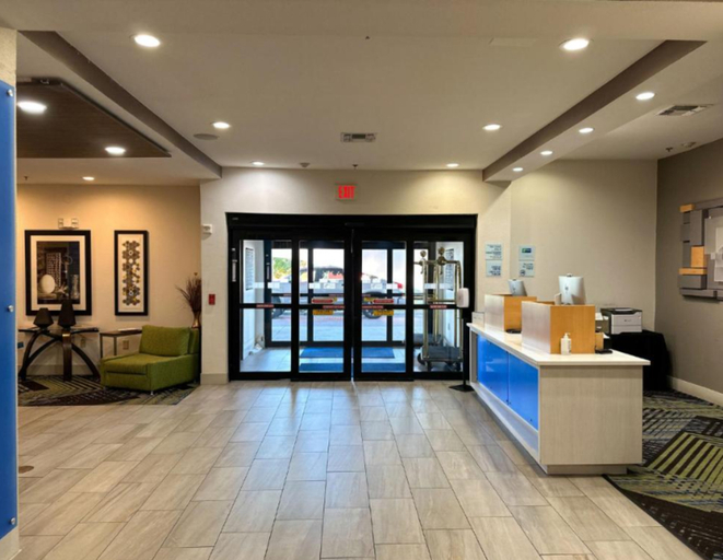 Public Area, Holiday Inn Express & Suites ENNIS by IHG, Ellis