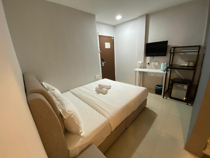 Bedroom 18