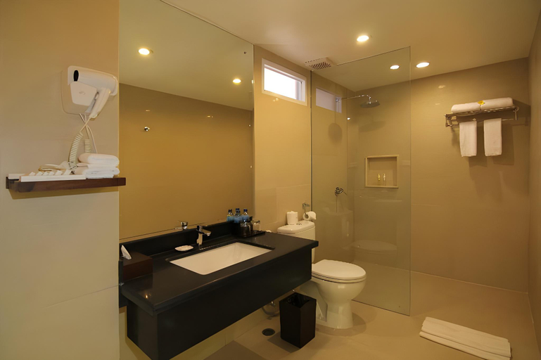 Bathroom 6