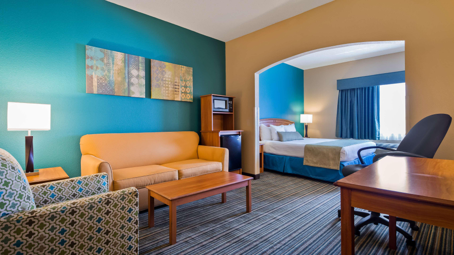 Bedroom 3, Best Western Governors Inn & Suites, Sedgwick