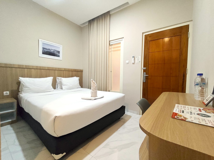 Bedroom 3, El Nipa Hotel, West Manggarai