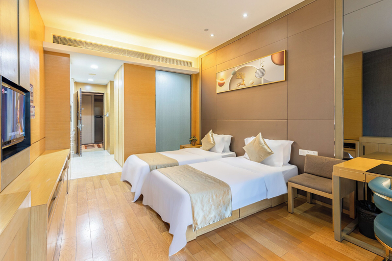 Bedroom 8