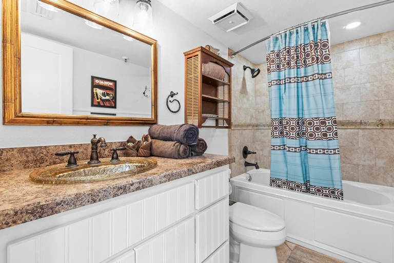Bathroom 3, Shorehom by the Sea 14, Volusia