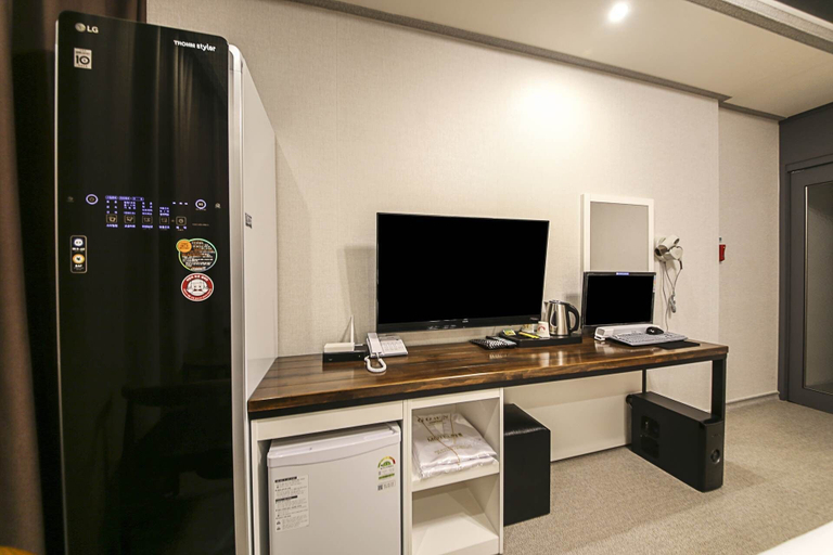 Others 5, hotel gyeryong, Yuseong
