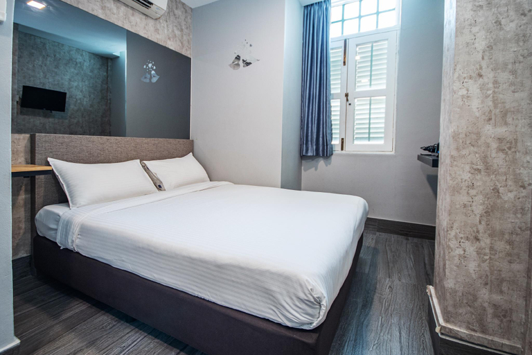 Bedroom 6
