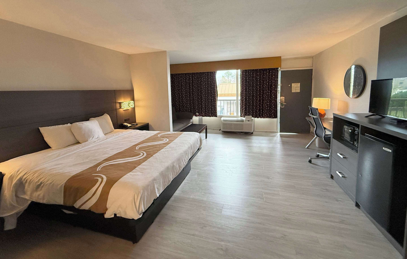 Bedroom 3, Quality Inn & Suites Baton Rouge West – Port Allen, West Baton Rouge