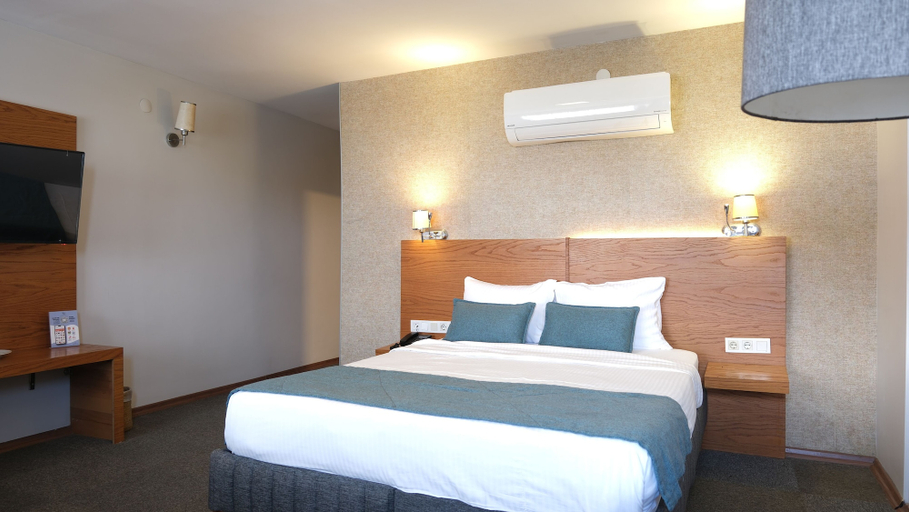 Bedroom 3, Varyant Hotel, Konak