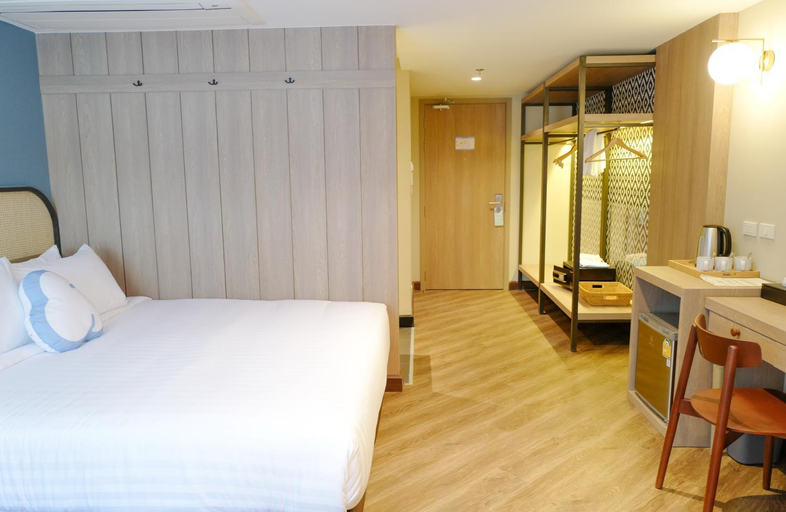 Bedroom 18