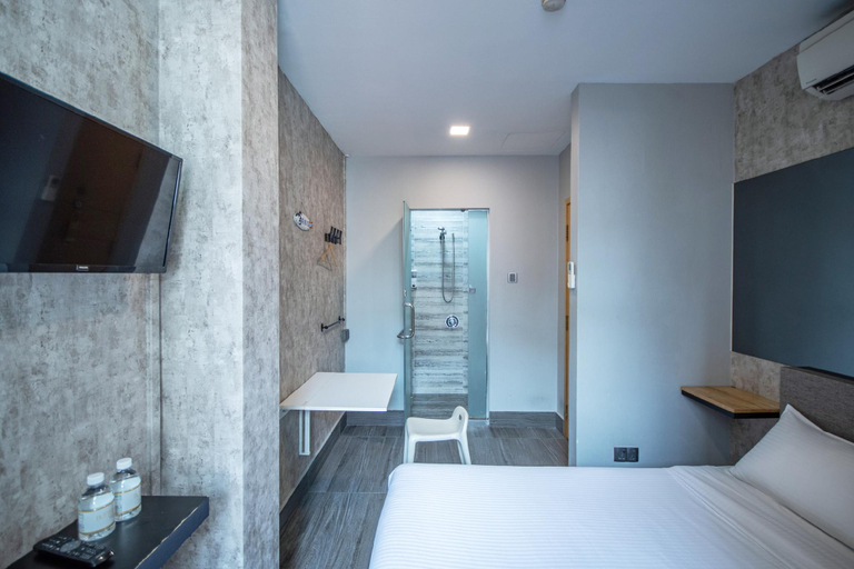 Bedroom 9