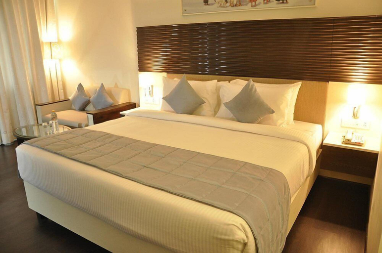 Others 4, Ambar Sarovar Portico, Kachchh
