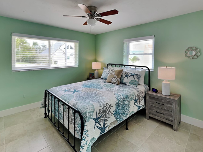 Bedroom 3, Tortuga Too by Distinctive Beach Rentals, Lee