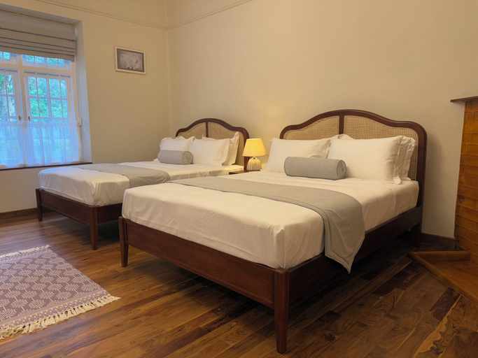 Bedroom 2, Watawala Tea Plantation Bungalow, Ambagamuwa