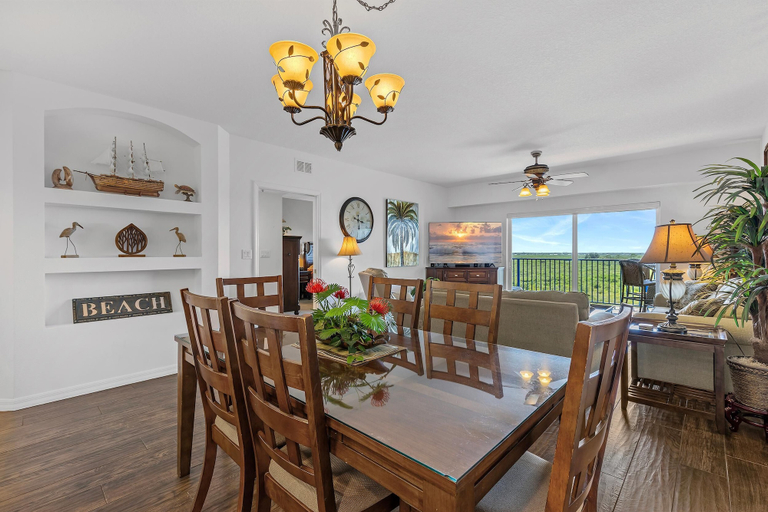 Others 4, Oceanwalk 9-604, Volusia